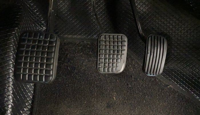 2016 Tata Tiago XT PETROL, Petrol, Manual, 93,053 km, Pedals