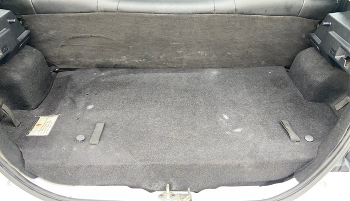 2023 Tata Tiago XM CNG, CNG, Manual, 32,657 km, Boot Inside