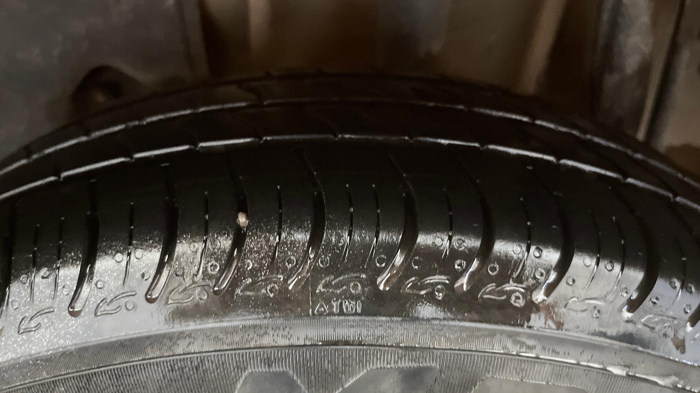 2017 Tata Tiago XZ PETROL, Petrol, Manual, 94,247 km, Left Rear Tyre Tread