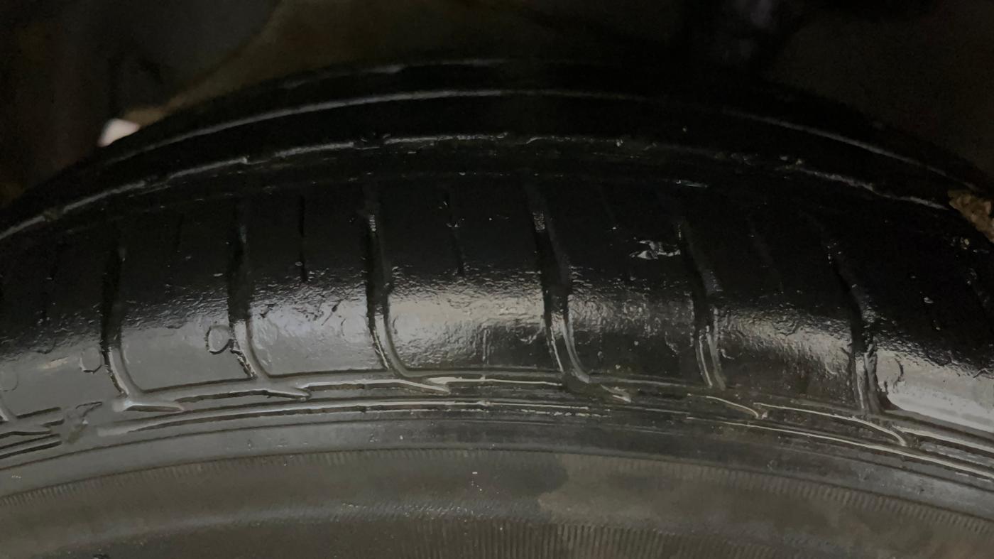 2021 Hyundai AURA SX PLUS 1.2 AMT, Petrol, Automatic, 20,528 km, Left Front Tyre Tread