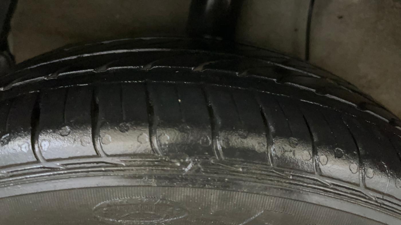 2021 Hyundai AURA SX PLUS 1.2 AMT, Petrol, Automatic, 20,528 km, Right Rear Tyre Tread