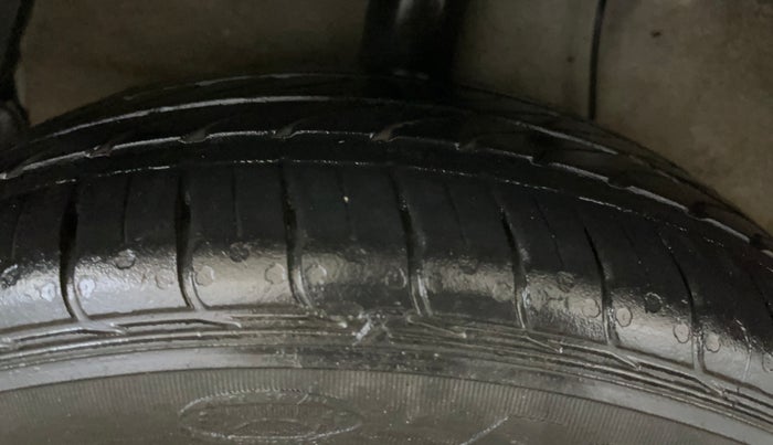 2021 Hyundai AURA SX PLUS 1.2 AMT, Petrol, Automatic, 20,257 km, Right Rear Tyre Tread