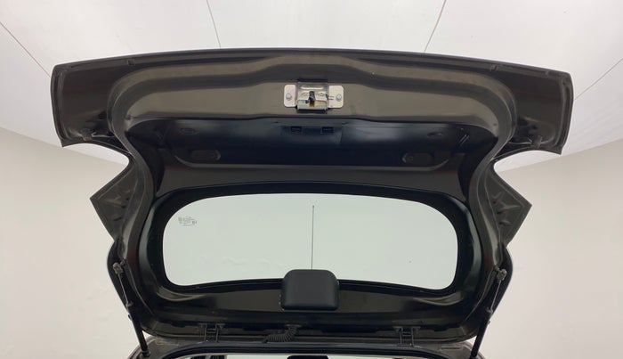 2018 Renault Kwid RXT 1.0 EASY-R AT OPTION, Petrol, Automatic, 12,188 km, Boot Door Open