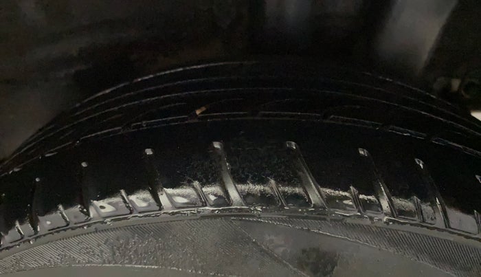 2014 Hyundai Xcent S 1.2, Petrol, Manual, 81,610 km, Left Rear Tyre Tread