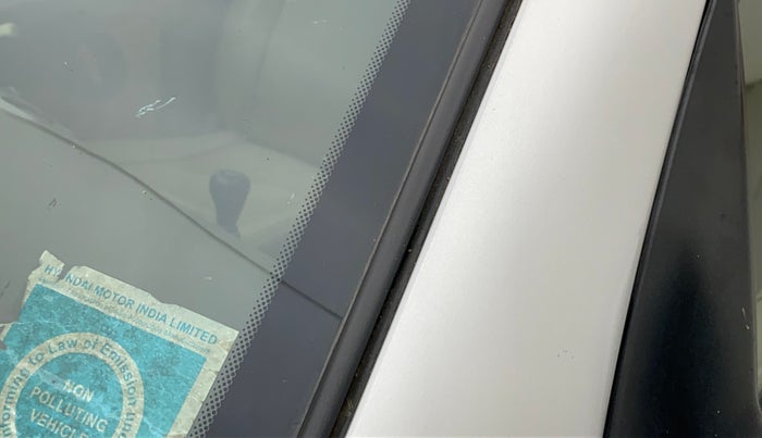 2011 Hyundai i10 MAGNA 1.2, CNG, Manual, 83,451 km, Left A pillar - Paint is slightly faded