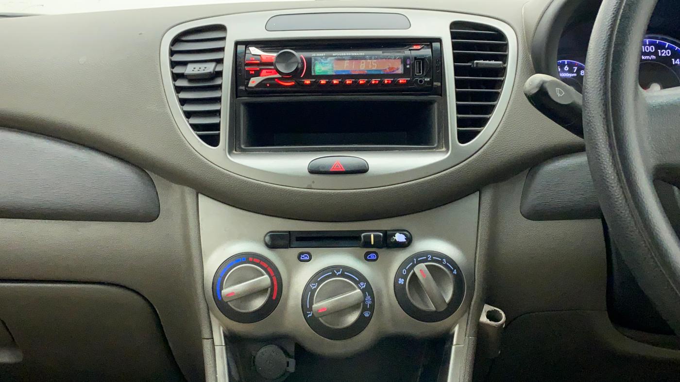 2011 Hyundai i10 MAGNA 1.2, CNG, Manual, 83,451 km, Air Conditioner