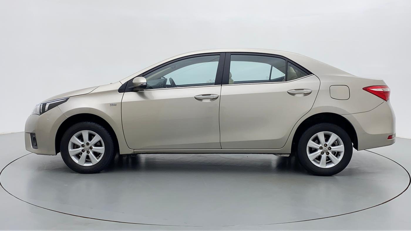 2014 Toyota Corolla Altis G, Petrol, Manual, 55,679 km, Left Side