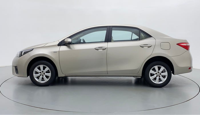 2014 Toyota Corolla Altis G, Petrol, Manual, 55,679 km, Left Side