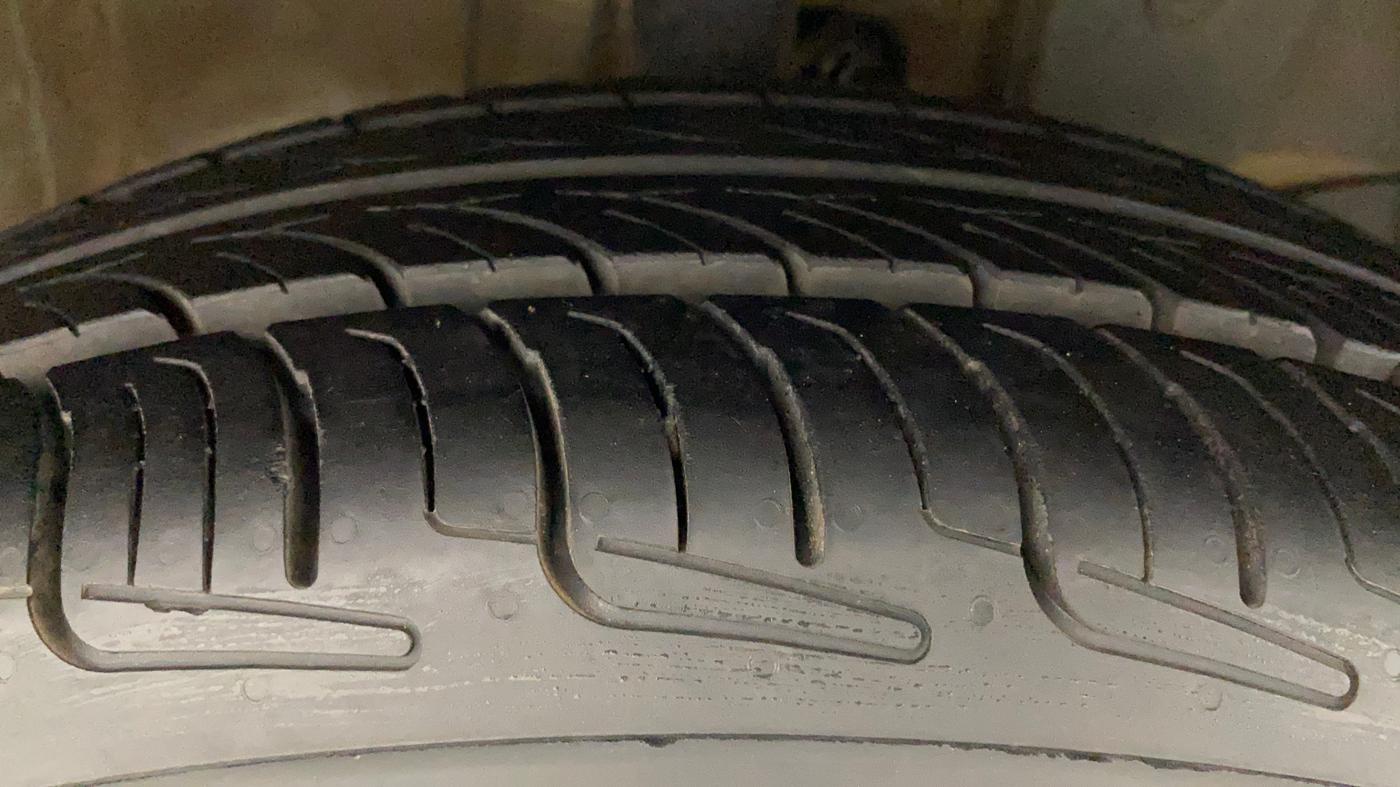 2018 Honda Amaze 1.2L I-VTEC VX, Petrol, Manual, 86,555 km, Right Front Tyre Tread