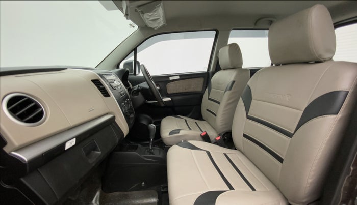 2016 Maruti Wagon R 1.0 VXI AMT, Petrol, Automatic, 19,246 km, Right Side Front Door Cabin