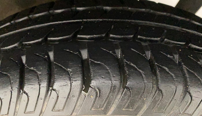 2016 Maruti Wagon R 1.0 VXI AMT, Petrol, Automatic, 19,246 km, Left Rear Tyre Tread