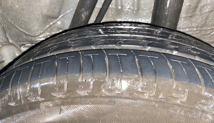 2022 Honda City 1.5L I-VTEC ZX CVT, Petrol, Automatic, 43,284 km, Left Rear Tyre Tread