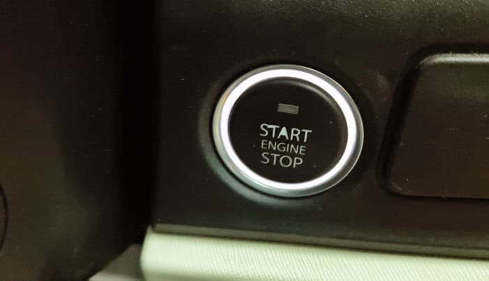 2021 Tata ALTROZ XZ PETROL, Petrol, Manual, 43,536 km, Keyless Start/ Stop Button