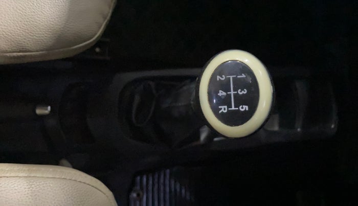 2016 Maruti Wagon R 1.0 VXI, Petrol, Manual, 51,461 km, Gear Lever