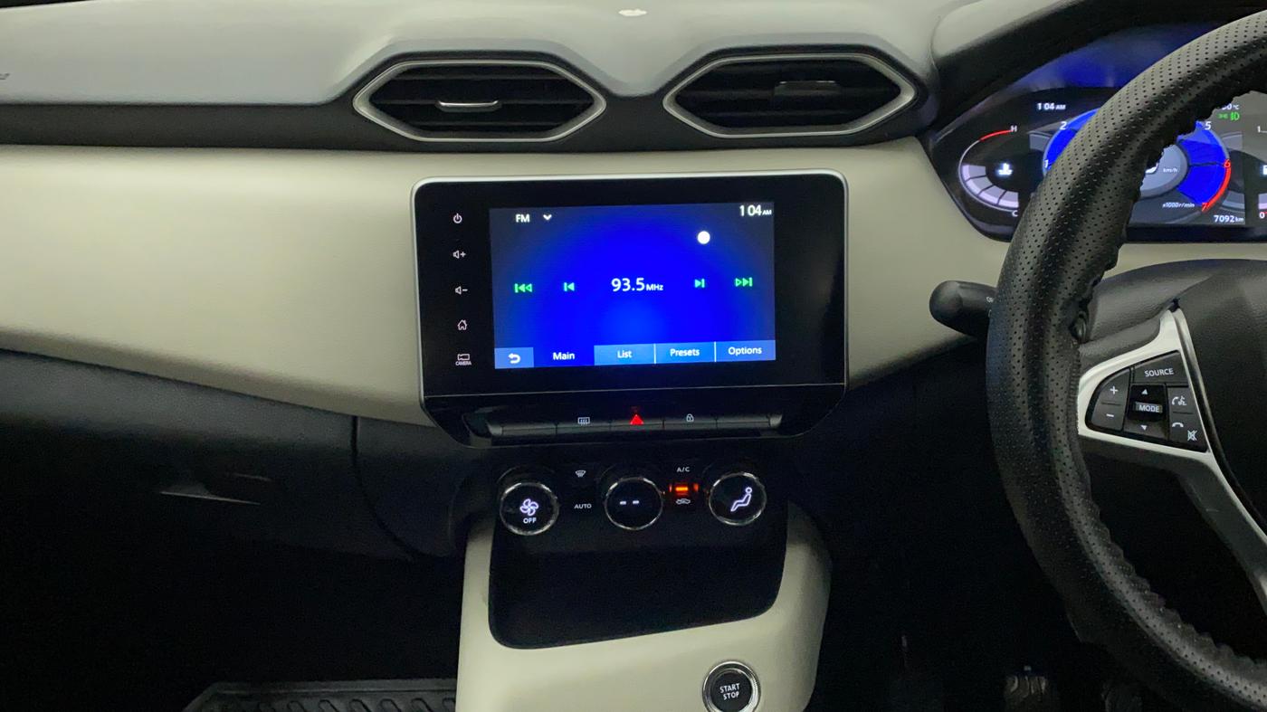 2021 Nissan MAGNITE XV MT, Petrol, Manual, 7,247 km, Air Conditioner