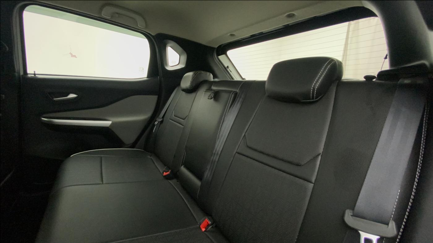 2021 Nissan MAGNITE XV MT, Petrol, Manual, 7,247 km, Right Side Rear Door Cabin