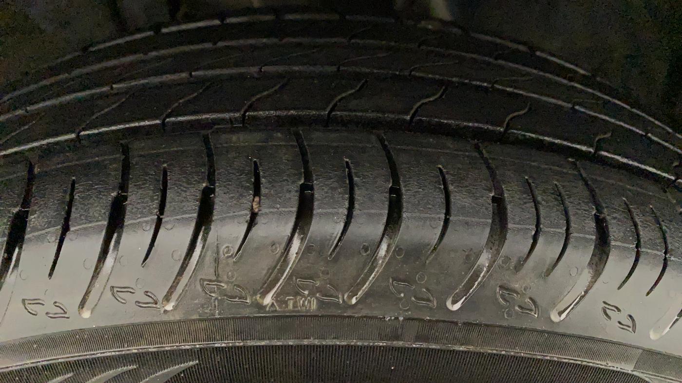 2021 Nissan MAGNITE XV MT, Petrol, Manual, 7,247 km, Right Front Tyre Tread