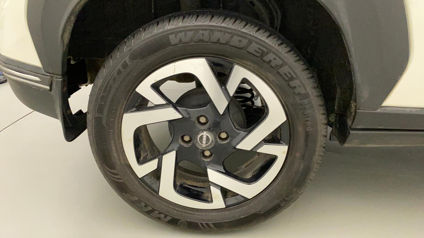 2021 Nissan MAGNITE XV MT, Petrol, Manual, 7,247 km, Right Rear Wheel