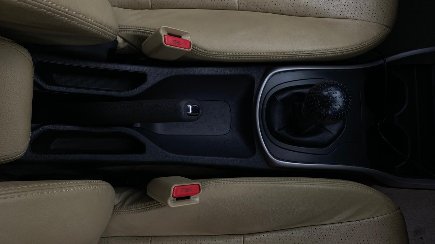 2019 Honda City 1.5L I-VTEC ZX, Petrol, Manual, 50,718 km, Gear Lever