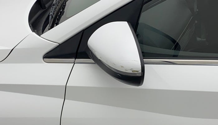 2020 Hyundai NEW I20 ASTA 1.2 AT, Petrol, Automatic, 58,670 km, Left rear-view mirror - Minor scratches