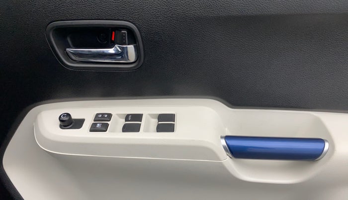 2024 Maruti IGNIS DELTA 1.2, Petrol, Manual, 38,235 km, Driver Side Door Panels Control
