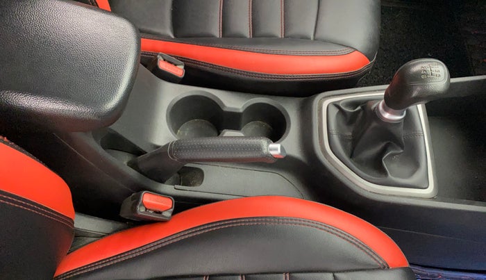 2017 Hyundai Creta S PLUS 1.4 DIESEL, Diesel, Manual, 1,21,715 km, Gear Lever