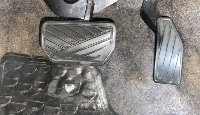 2014 Maruti Celerio VXI AMT, Petrol, Automatic, 1,01,207 km, Pedals