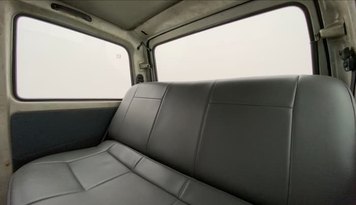 2015 Maruti OMNI E STD, Petrol, Manual, 52,923 km, Right Side Rear Door Cabin