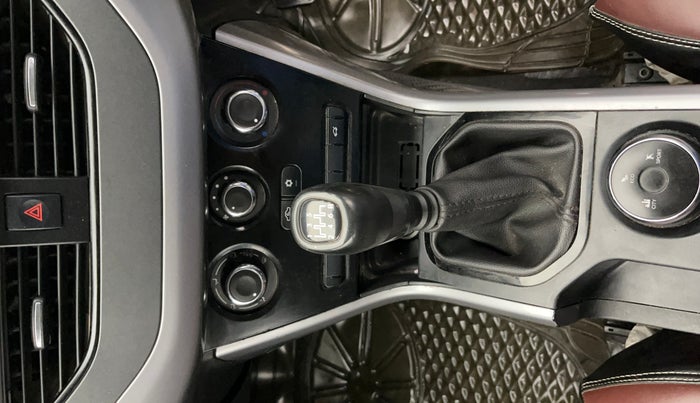 2022 Tata NEXON XE PETROL, Petrol, Manual, 92,672 km, Gear Lever