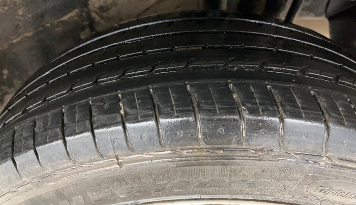 2022 Tata NEXON XE PETROL, Petrol, Manual, 92,672 km, Left Rear Tyre Tread