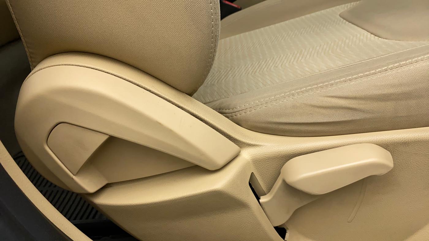 2020 Ford Figo Aspire TITANIUM 1.2 PETROL, Petrol, Manual, 21,882 km, Driver Side Adjustment Panel