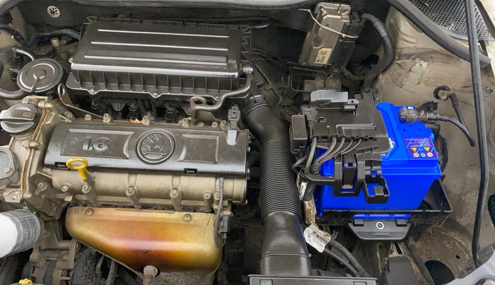 2016 Skoda Rapid AMBITION 1.6 MPI MT, Petrol, Manual, 66,557 km, Engine View - Left