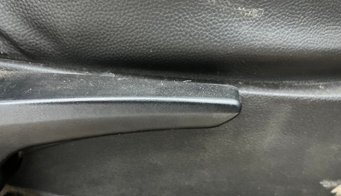 2017 Tata Tiago XZ PETROL, Petrol, Manual, 75,413 km, Driver Side Adjustment Panel