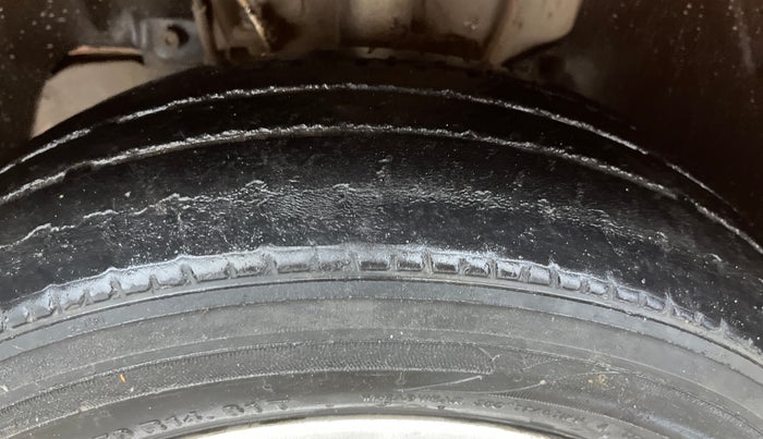 2017 Tata Tiago XZ PETROL, Petrol, Manual, 75,413 km, Left Front Tyre Tread