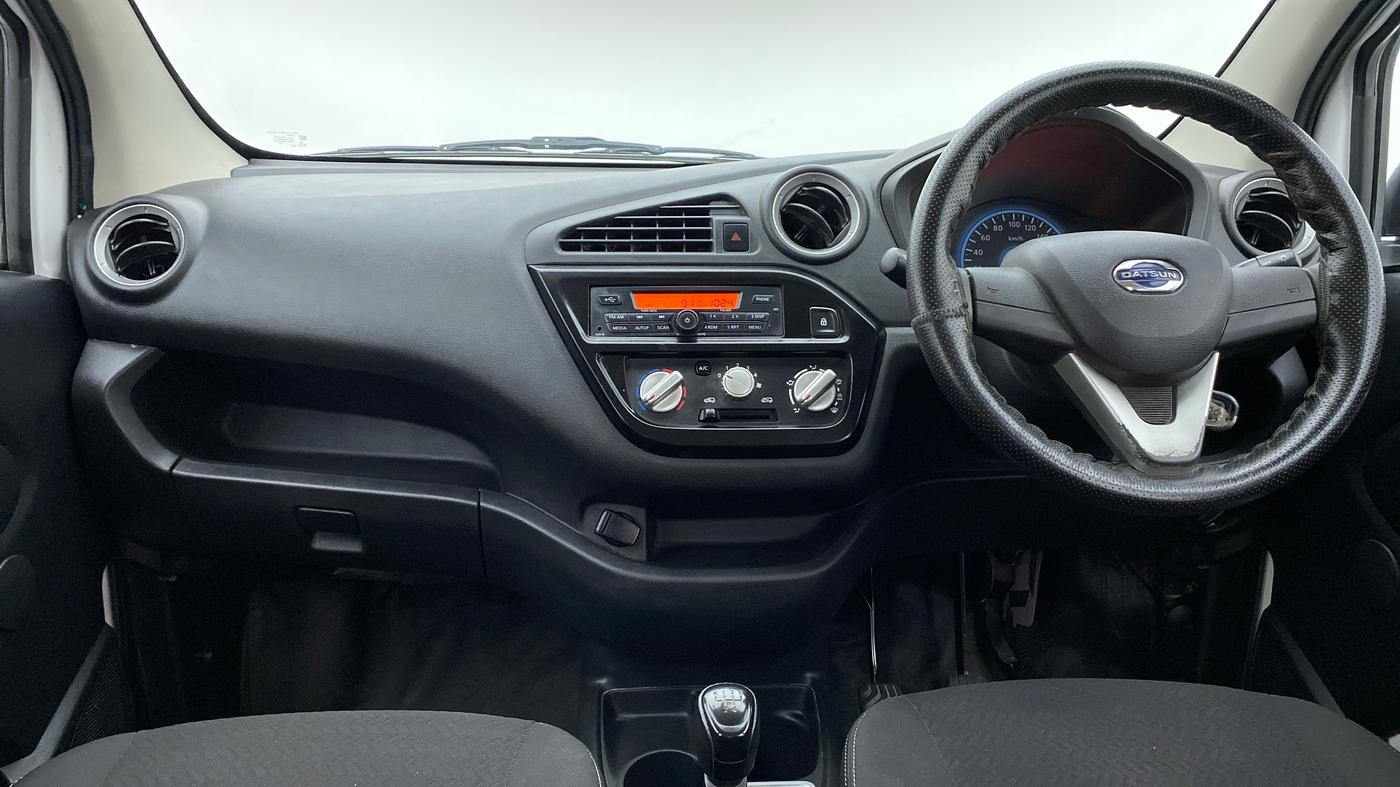2019 Datsun Redi Go T (O), Petrol, Manual, 38,425 km, Dashboard