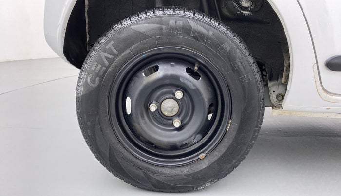 2019 Datsun Redi Go T (O), Petrol, Manual, 38,425 km, Right Rear Wheel