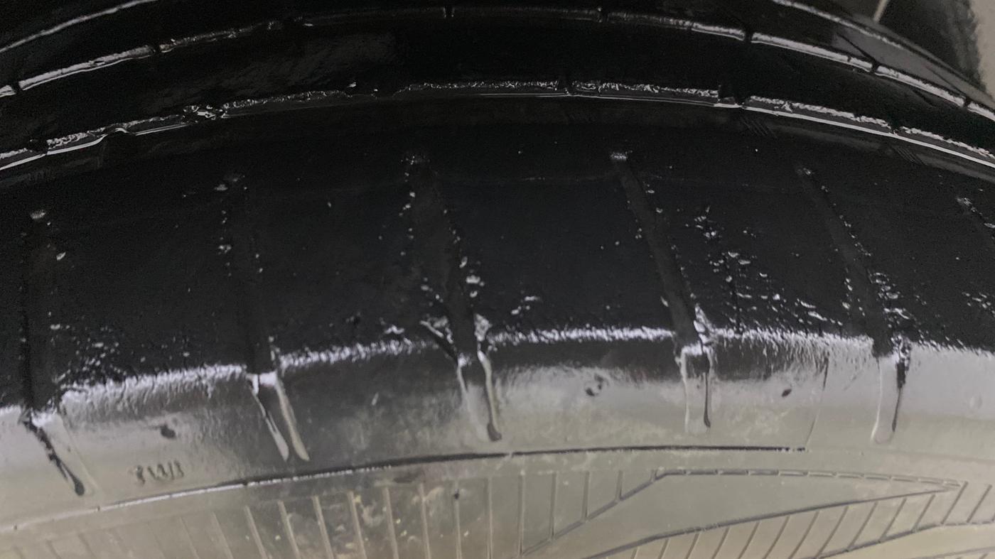 2021 MG HECTOR PLUS SELECT 2.0 DIESEL TURBO MT 7-STR, Diesel, Manual, 92,230 km, Left Rear Tyre Tread