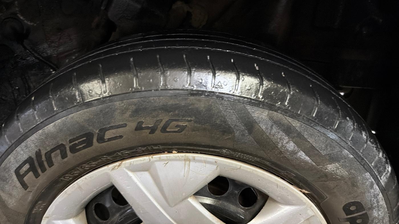 2021 Hyundai VENUE S 1.2, Petrol, Manual, 53,582 km, Left Rear Tyre Tread