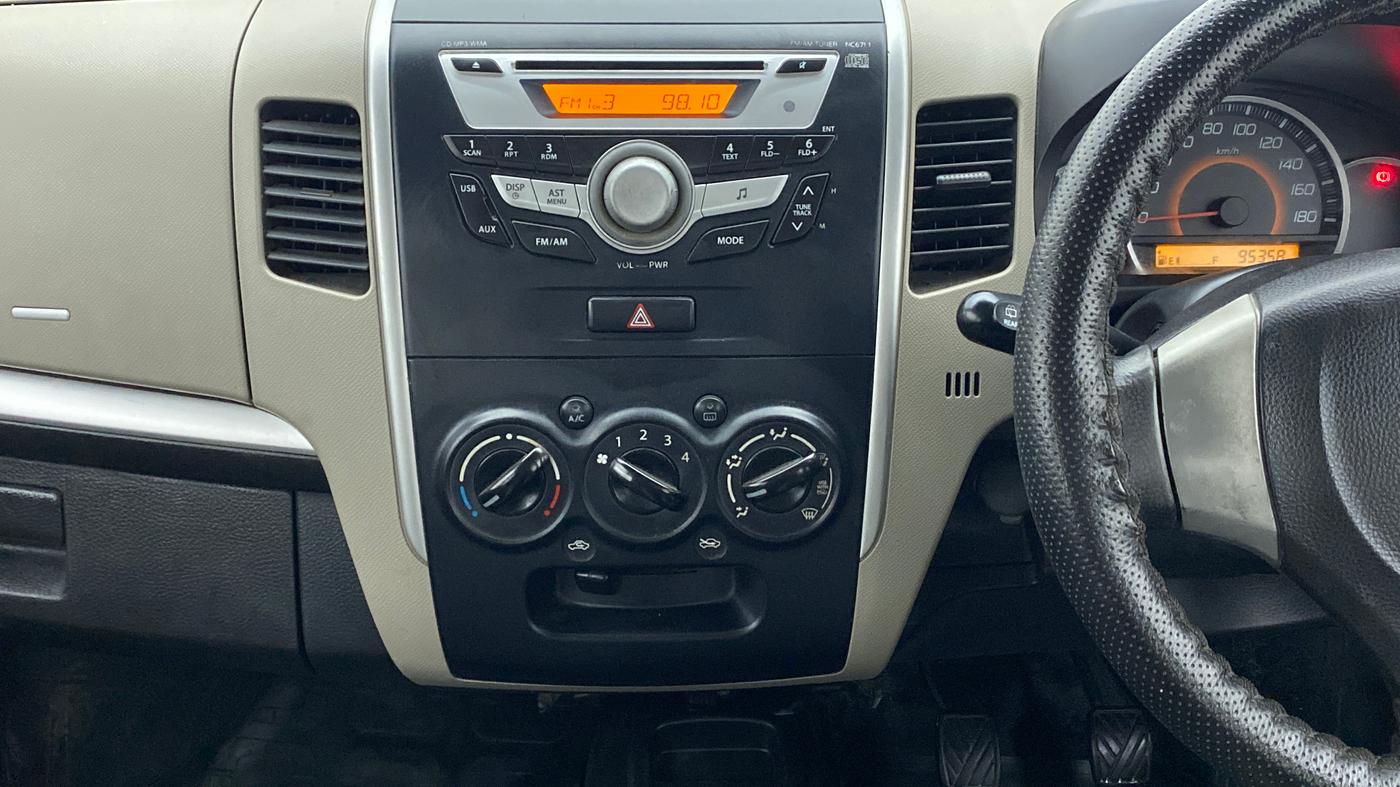 2016 Maruti Wagon R 1.0 VXI, CNG, Manual, 95,393 km, Air Conditioner