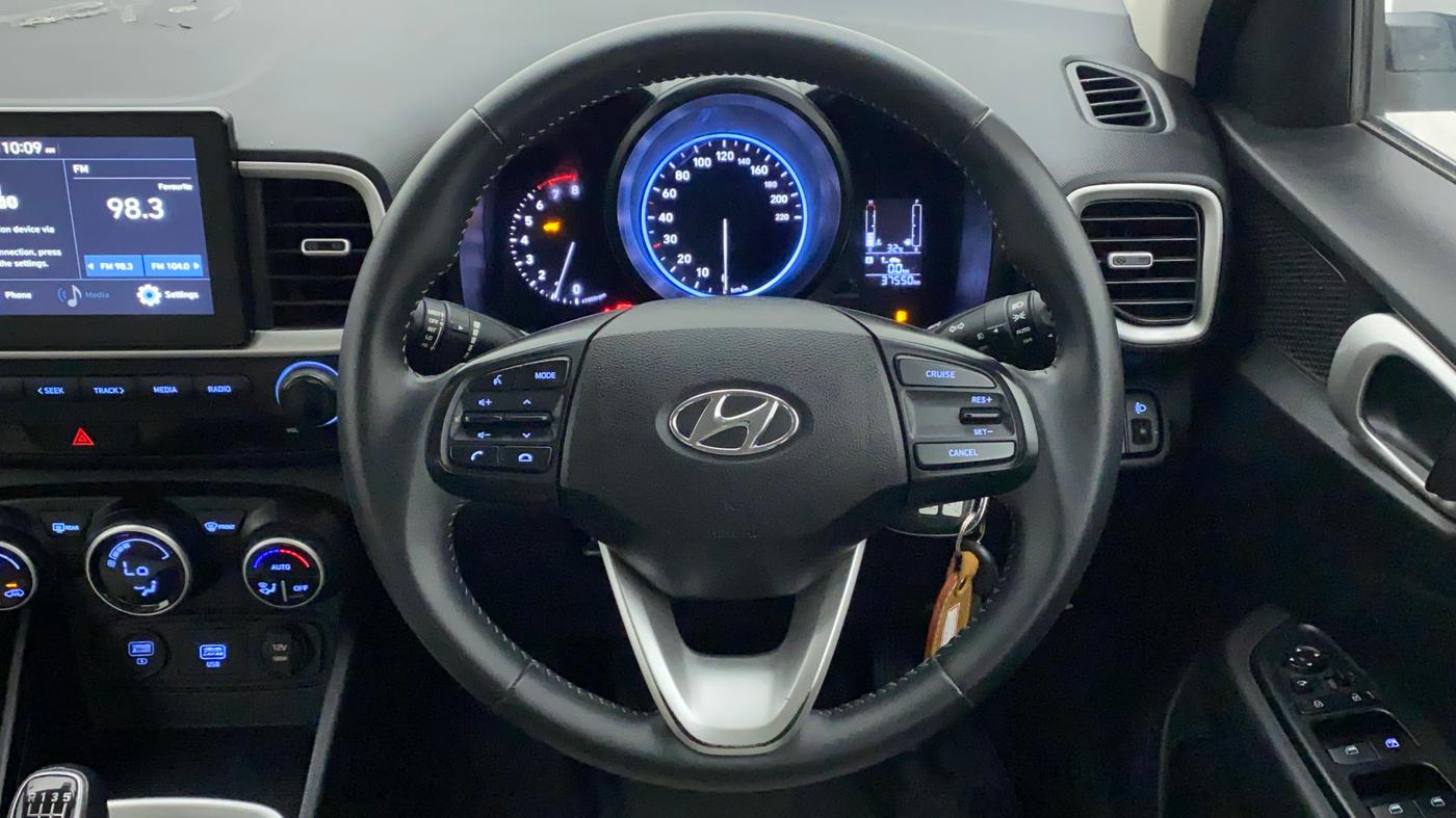 2021 Hyundai VENUE SX 1.0 TURBO, Petrol, Manual, 37,914 km, Steering Wheel Close Up