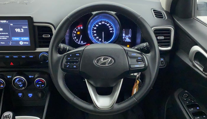 2021 Hyundai VENUE SX 1.0 TURBO, Petrol, Manual, 37,914 km, Steering Wheel Close Up