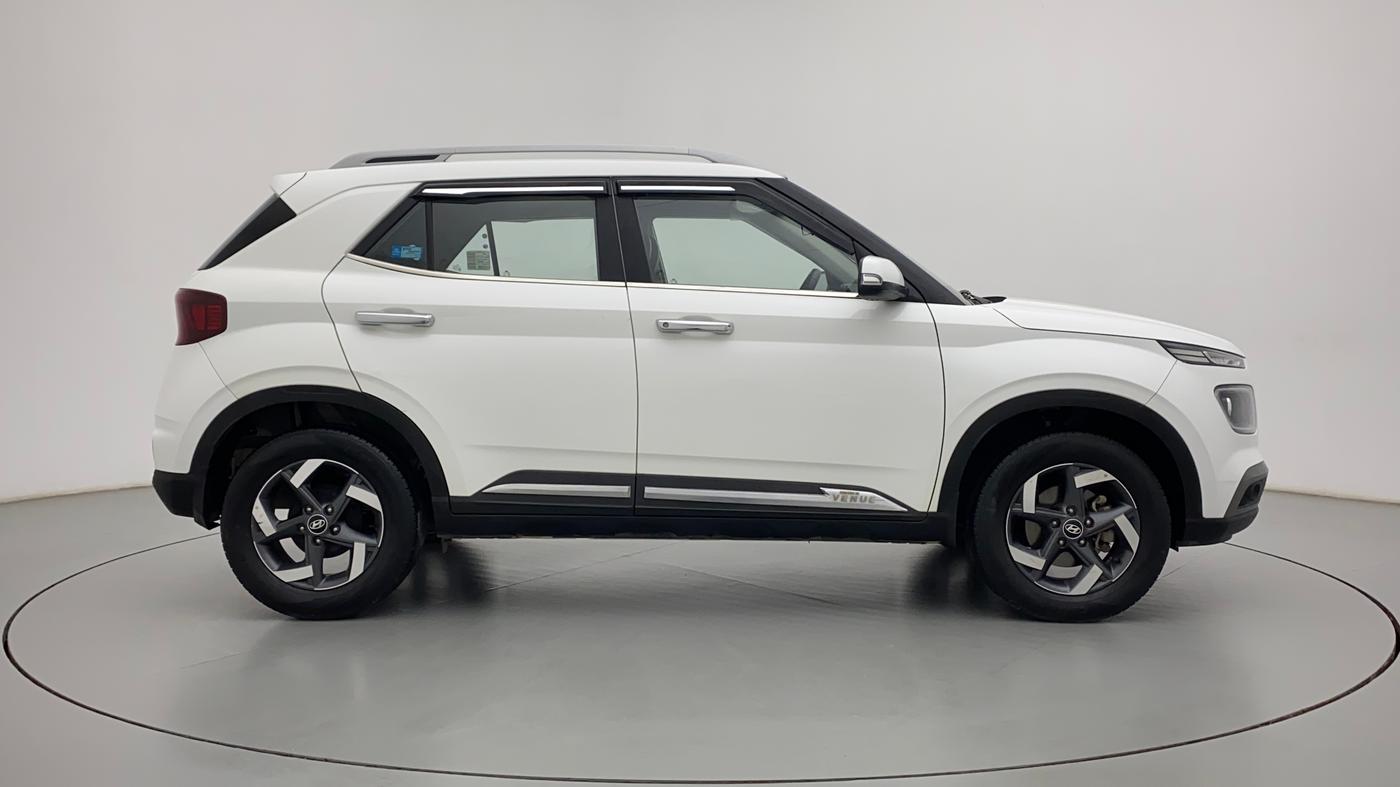 2021 Hyundai VENUE SX 1.0 TURBO, Petrol, Manual, 37,914 km, Right Side View