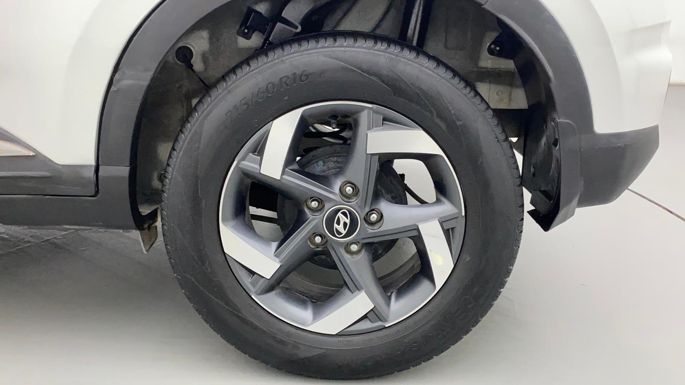 2021 Hyundai VENUE SX 1.0 TURBO, Petrol, Manual, 37,914 km, Left Rear Wheel