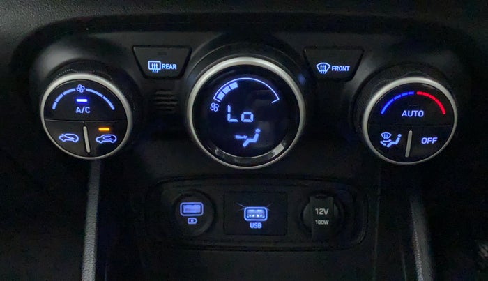 2021 Hyundai VENUE SX 1.0 TURBO, Petrol, Manual, 37,914 km, Automatic Climate Control