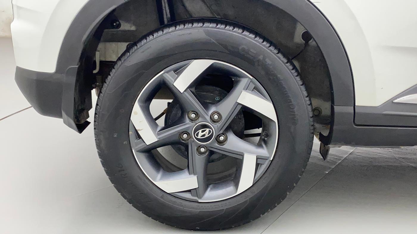 2021 Hyundai VENUE SX 1.0 TURBO, Petrol, Manual, 37,914 km, Right Rear Wheel
