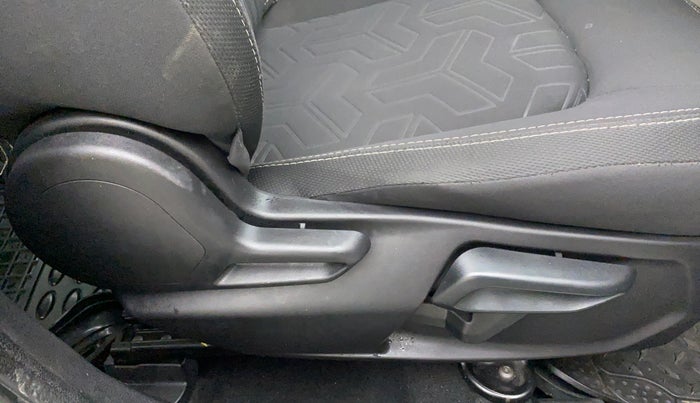 2022 Tata NEXON XZ PLUS (HS) PETROL, Petrol, Manual, 11,174 km, Driver Side Adjustment Panel