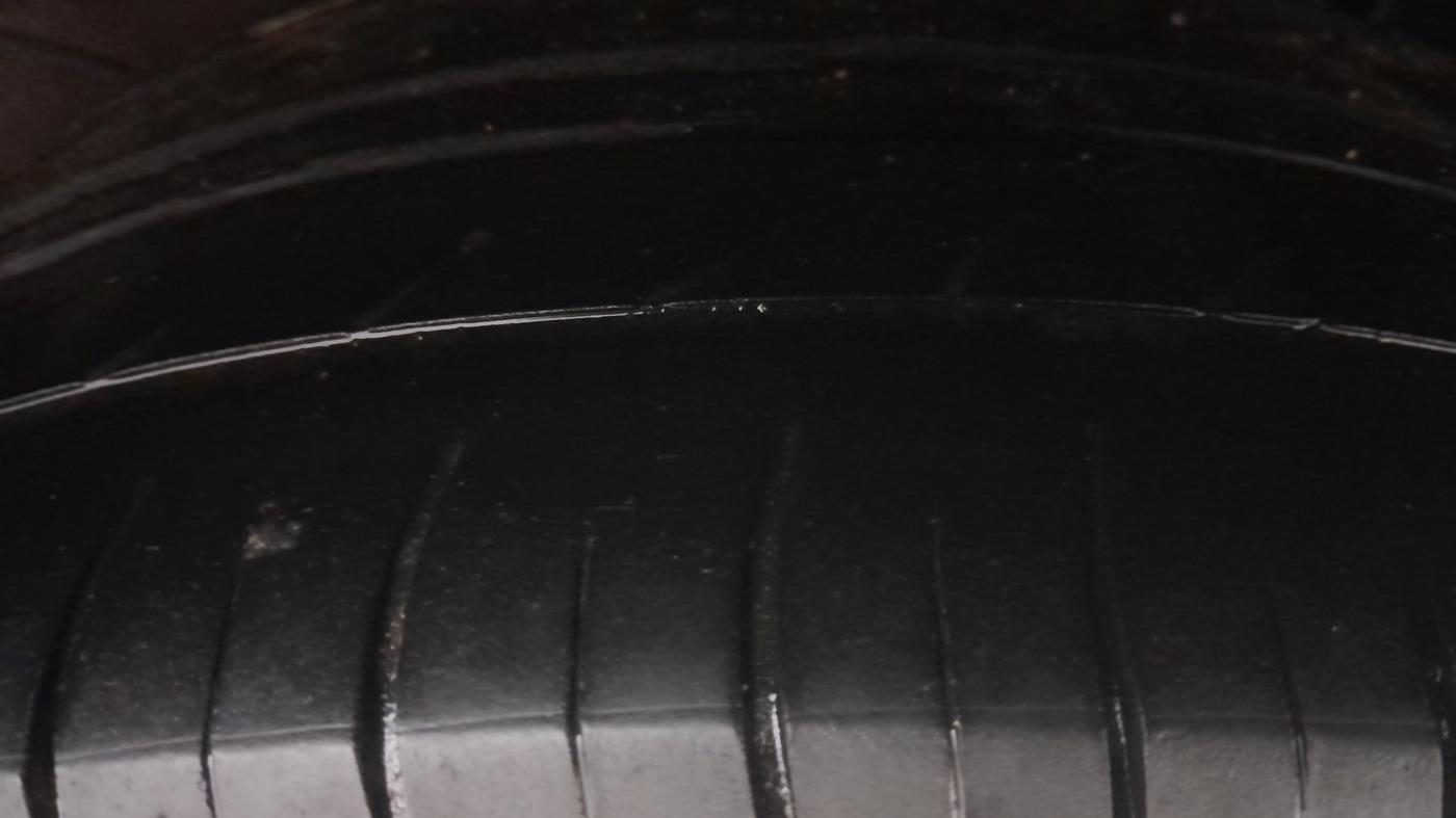 2020 KIA SONET HTX 1.0 IMT, Petrol, Manual, 98,086 km, Left Rear Tyre Tread