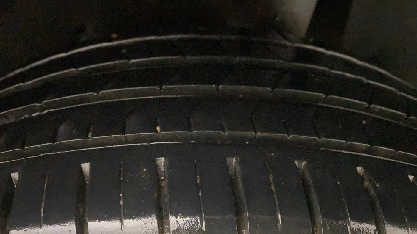 2020 Toyota Glanza G, Petrol, Manual, 9,252 km, Left Rear Tyre Tread