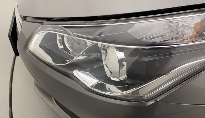2018 Maruti Ciaz ALPHA 1.4 PETROL, Petrol, Manual, 25,349 km, Left headlight - Minor scratches