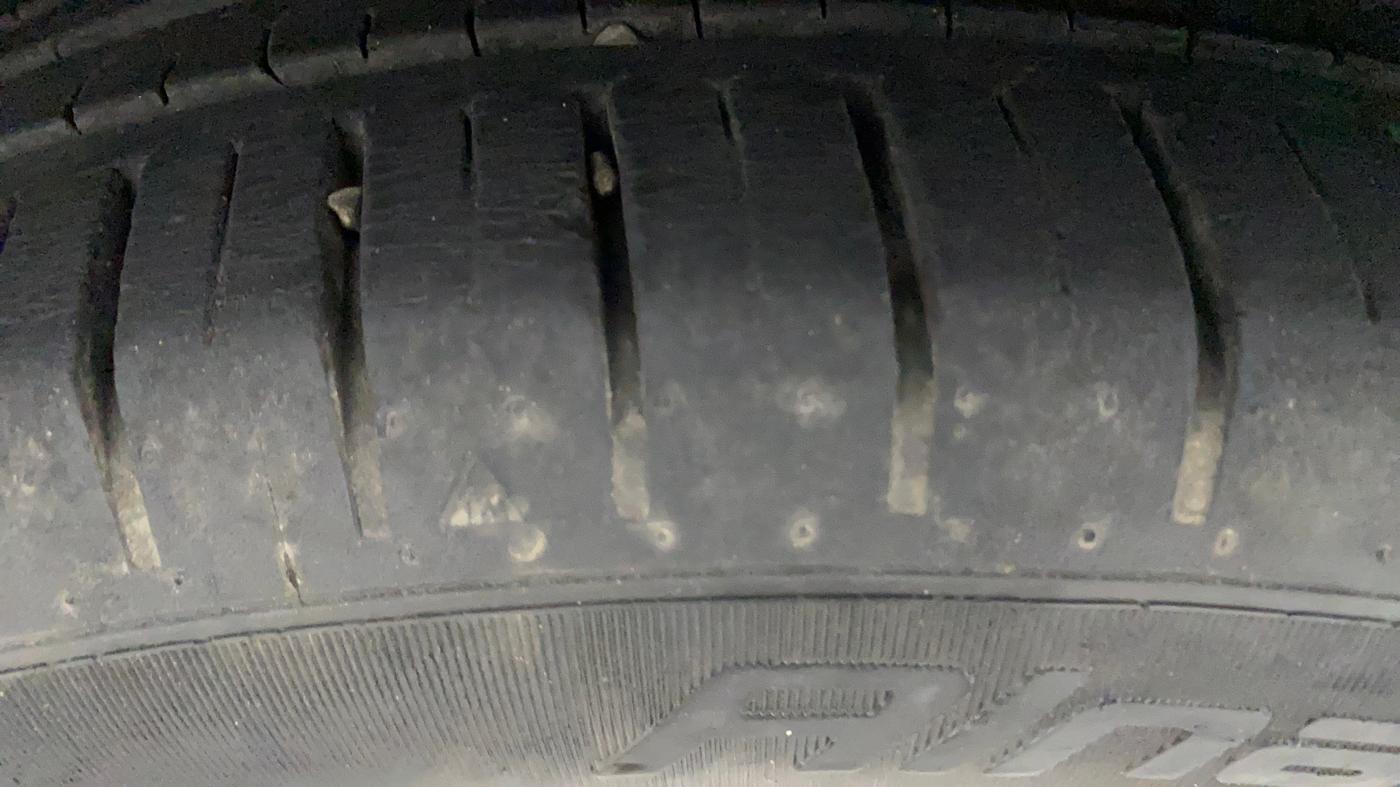 2018 Maruti Ciaz ALPHA 1.4 PETROL, Petrol, Manual, 25,349 km, Right Rear Tyre Tread